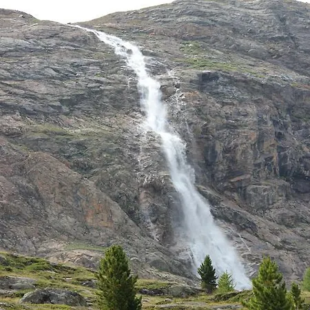 Alpenrose Aparthotel 3*